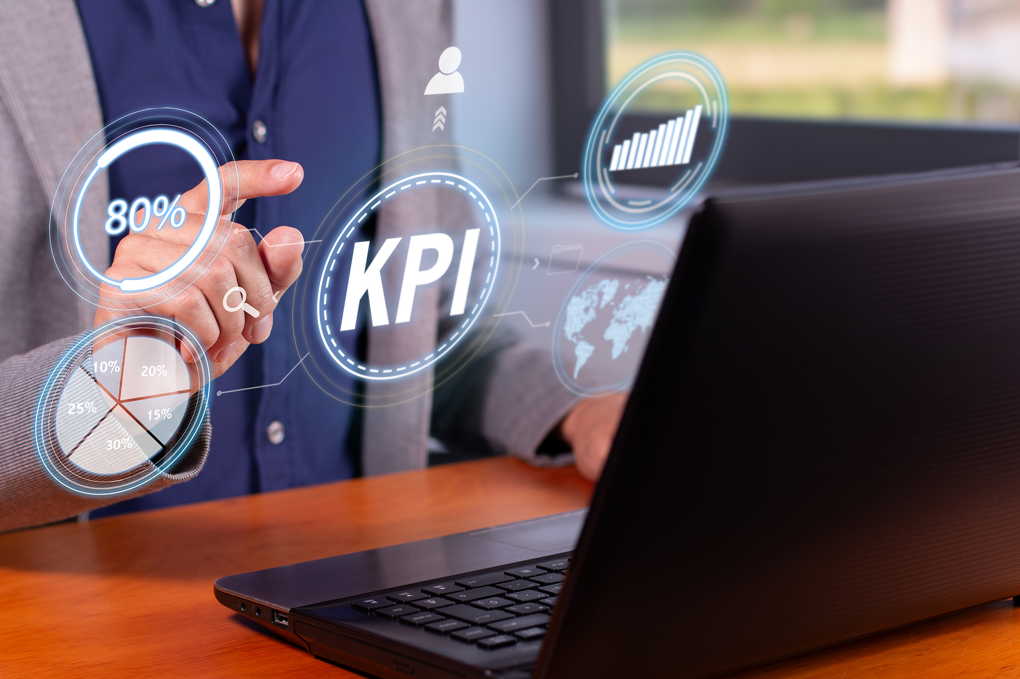 Loan Analytics KPIs + AI Tips for Mid-Size Lenders